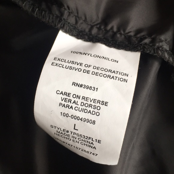 Jolt size Large black nylon jacket with hood - Picture 8 of 8